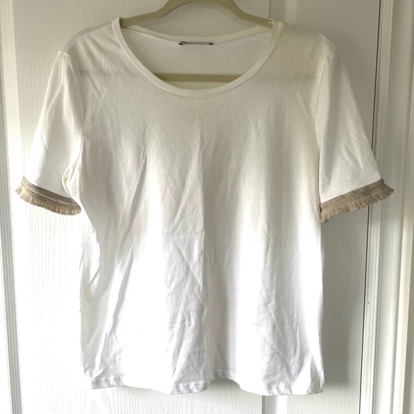 Zara T-Shirt - Picture 1 of 5